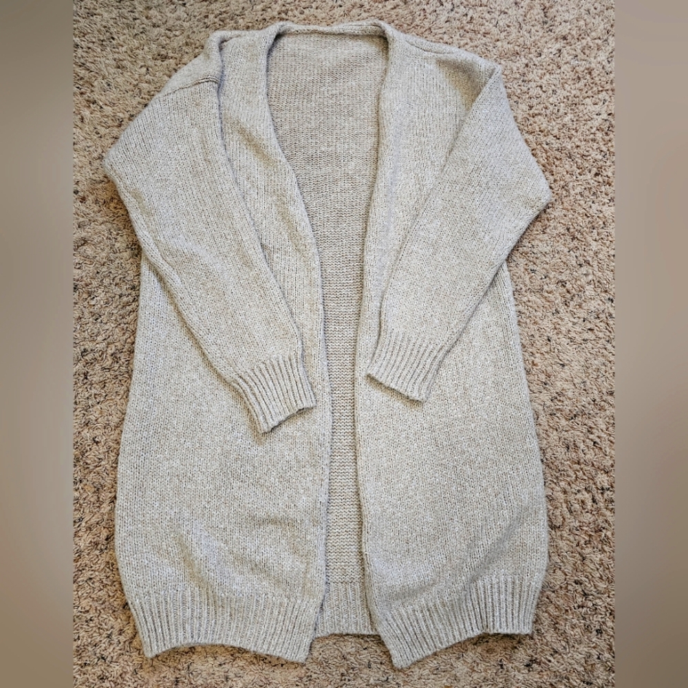 Women's Cream Sweater Cardiganpicture. NWOT